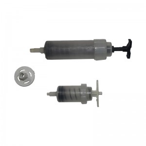 Syringe injector for low pressure grouting syringe