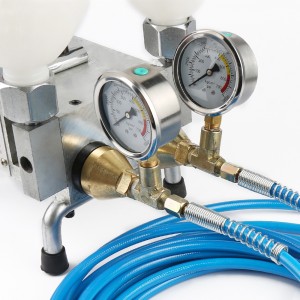 Double component injection pump